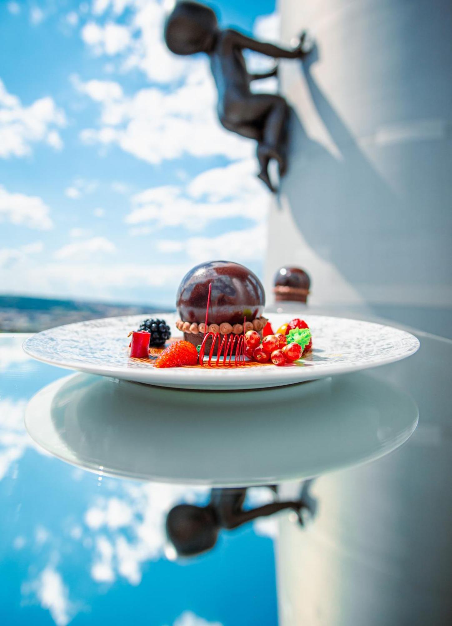 Otel Sky Prag